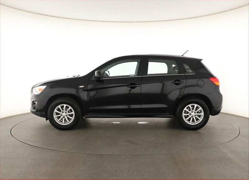 Mitsubishi ASX (2016) 1.6 MIVEC, Tempomat - fotka 3 z 14