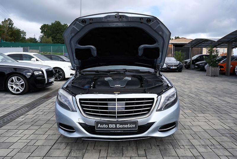 Mercedes-Benz Třídy S S 350d/Burmester/tažné/keyless - fotka 9 z 41