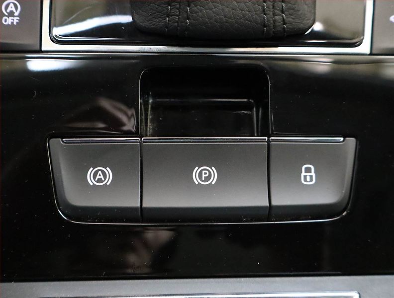Škoda Superb (2018) 2.0 TDI, 4X4, Automat, Kůže - fotka 24 z 32