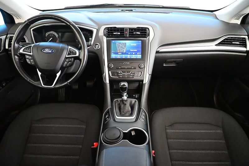 Ford Mondeo (2021) 2.0 Kamera Tažné ECOBLUE - fotka 12 z 36