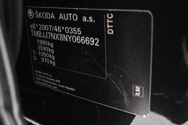 Škoda Octavia 2,0 TDI 110 kW DSG Style Záruk - fotka 12 z 32