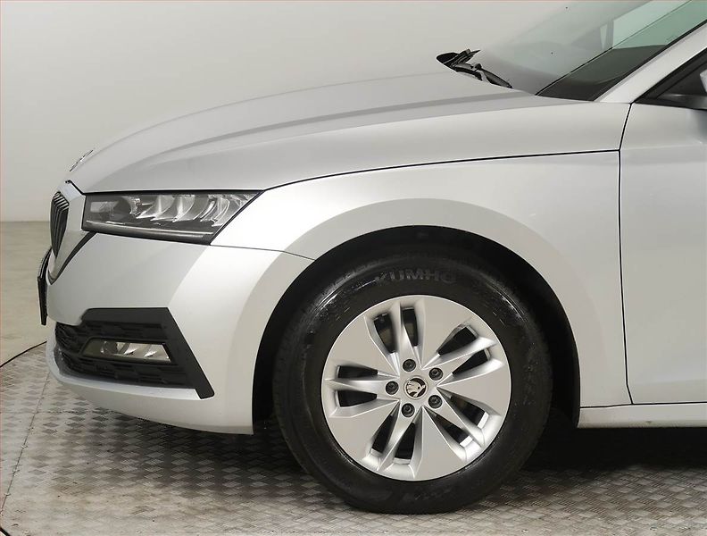 Škoda Octavia (2022) Ambition 2.0 TDI, ČR,1.maj - fotka 14 z 22