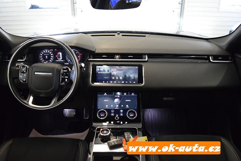Land Rover Range Rover Velar R-DYNAMIC AWD 2021-DPH - fotka 31 z 62