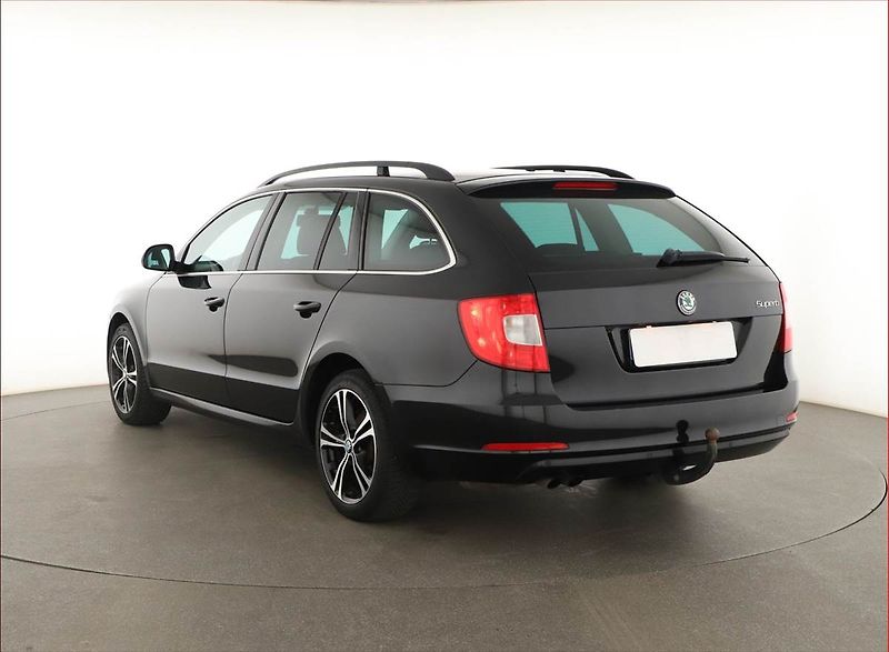 Škoda Superb (2012) 1.4 TSI, Tempomat - fotka 4 z 12