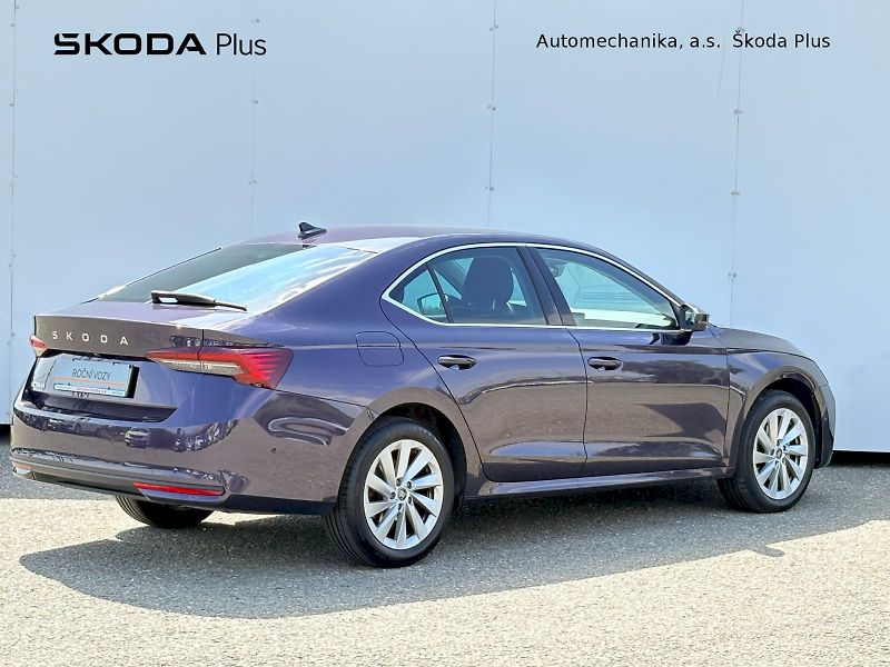 Škoda Octavia (2025) DSG 2.0 TDI / 110 kW / TOP SEL - fotka 2 z 29