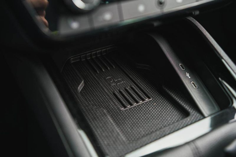 Škoda Kamiq (2025) 1.0 TSI, Drive, FullLed - fotka 24 z 25