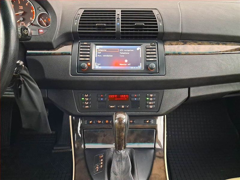 BMW X5 (2006) 3.0d, 4X4, Automat, Navi - fotka 12 z 19