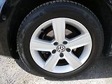 Volkswagen Golf 1,6 TDi 77kW serviska, xenony - náhled 17