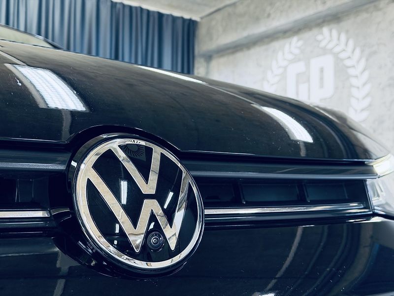 Volkswagen Passat (2025) 1.5Tsi*TAŽ*MASAŽE*360°KAMERY* - fotka 5 z 37