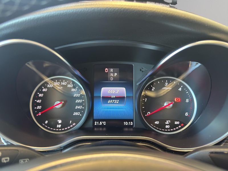 Mercedes-Benz Třídy V (2022) V 250d Avantgarde L - fotka 13 z 26