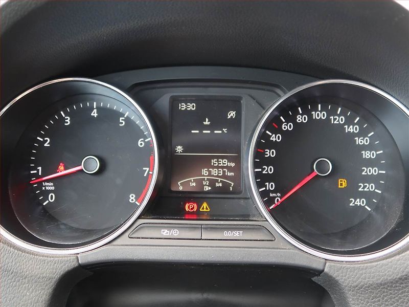 Volkswagen Polo (2015) Comfortline 1.2 TSI - fotka 11 z 15