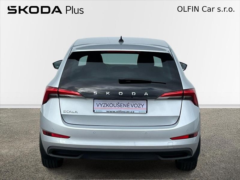 Škoda Scala 1,5 TSi 110kW STYLE - fotka 9 z 22