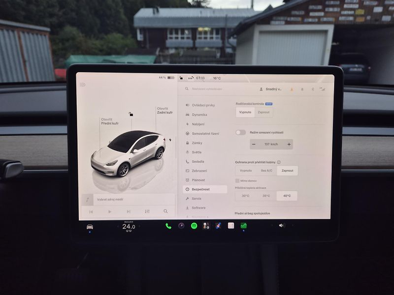 Tesla Model Y ZAMLUVENO ! TZ 92,4% - fotka 27 z 50