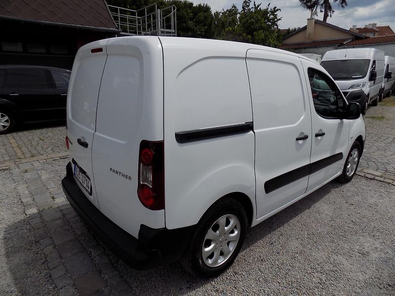 Peugeot Partner 1,6 HDI 73 KW KLIMA, TEMP, ČR - fotka 10 z 44