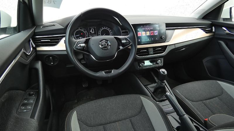 Škoda Scala 1.0 TSI Style - fotka 5 z 23