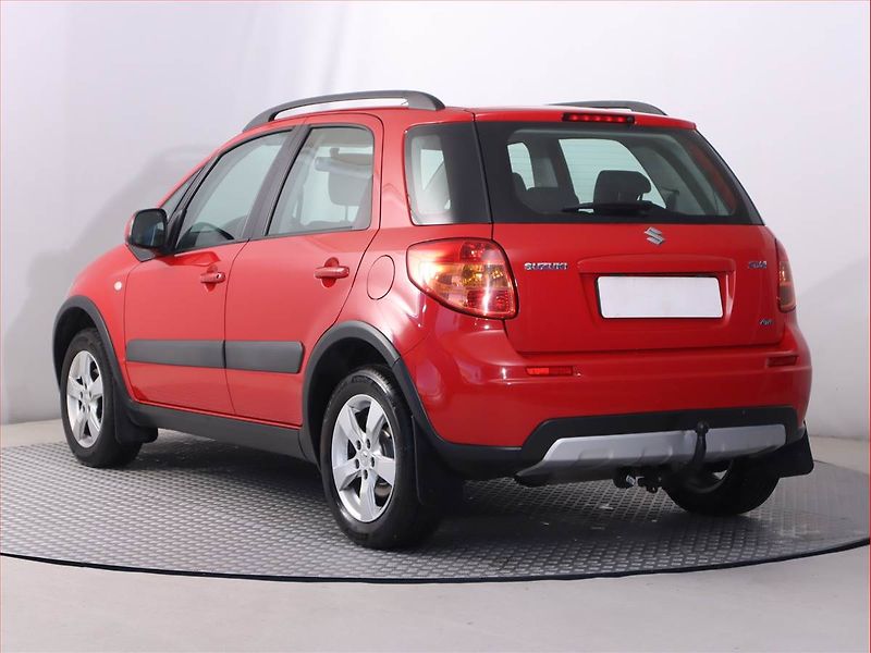 Suzuki SX4 (2012) 1.6 VVT, 4X4, Vyhř. sedaček - fotka 4 z 16