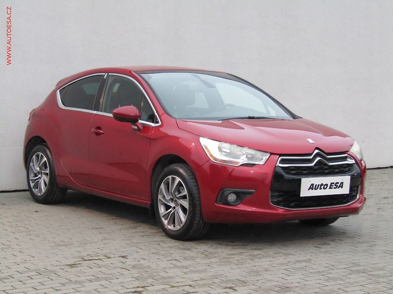 DS Automobiles DS4 (2013) 1.6HDi, ČR, AC, výhřev sed. - fotografie inzerátu