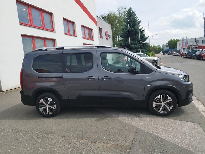Peugeot Rifter (2019) 1.5HDI,long,volat-608 081 843 - fotka 3 z 19