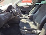 Volkswagen Passat 1,8Tsi 118kw - náhled 9