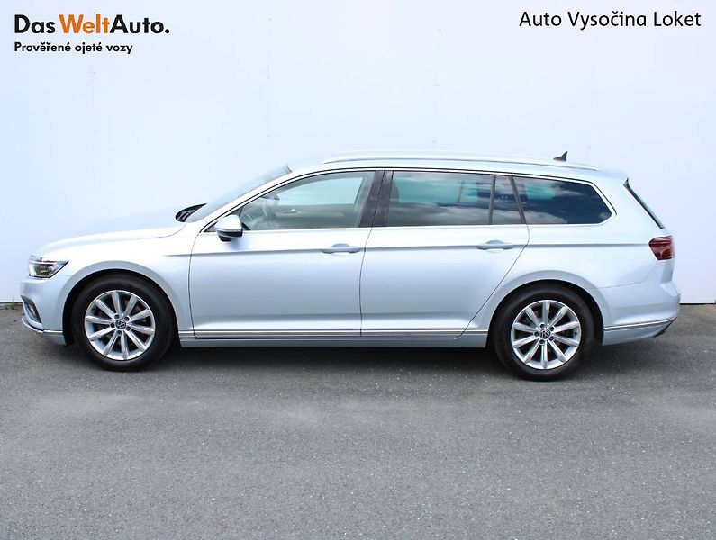 Volkswagen Passat (2023) 2.0 TDI 4x4 147kW Webasto Tažn - fotka 3 z 35