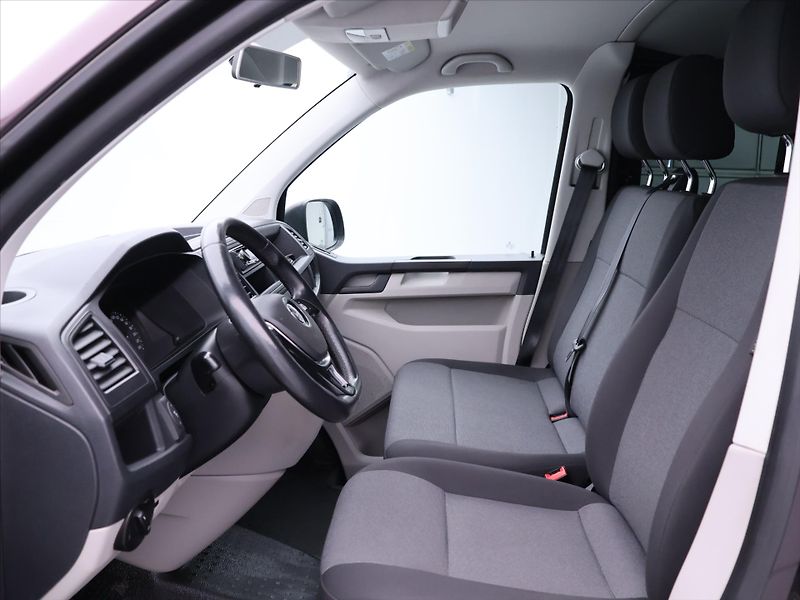 Volkswagen Transporter 2,0 TDI Klima 9-Míst Tažné - fotka 10 z 23