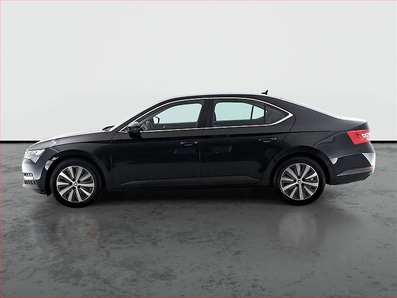 Škoda Superb (2021) Style 1.5 TSI, Automat - fotka 3 z 22