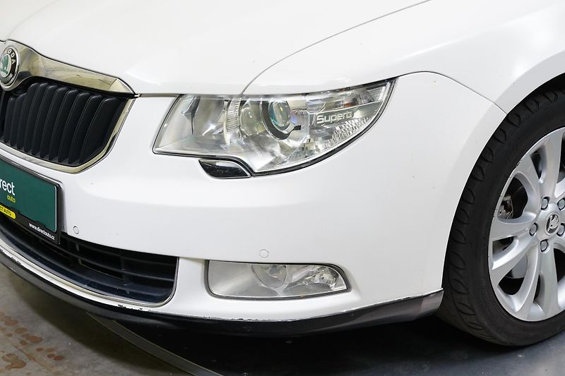 Škoda Superb - fotka 9 z 25