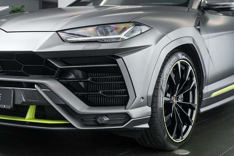 Lamborghini Urus Graphite Capsule/Pano/B&O 3D - fotka 25 z 27