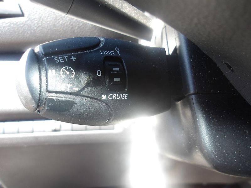 Toyota ProAce 2,0D-4D L2 ČR! I.MAJ! ZÁRUKA! - fotka 23 z 35