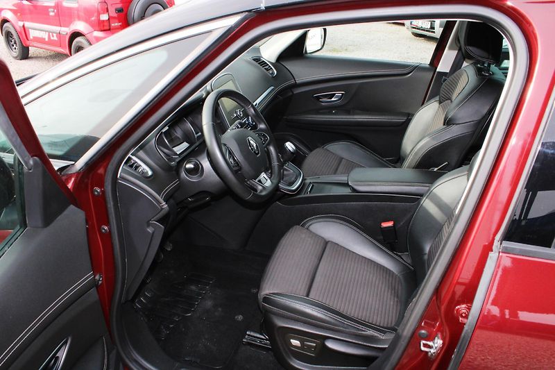 Renault Scénic (2020) 1,3Tce LED KLIMA NAVI KŮŽE ALU - fotka 9 z 16