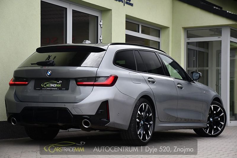 BMW Řada 3 320D xDrive M-SPORT ČR 1.M - fotka 5 z 60