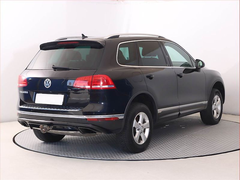 Volkswagen Touareg (2016) 3.0 TDI - fotka 5 z 23