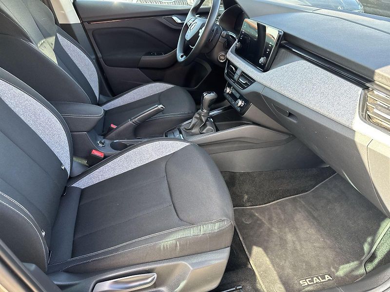 Škoda Scala (2024) 1.0 TSI DSG Selection - fotka 9 z 31