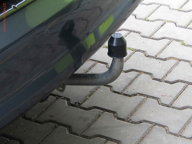Škoda Octavia (2009) 1.6 TDi, Ambiente, xenon - fotka 17 z 17