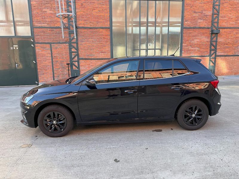 Škoda Fabia (2024) Style Plus 1,0 TSI 81 KW AUT - fotka 1 z 25