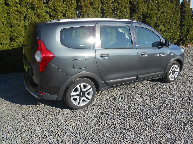 Dacia Lodgy STEPWAY,7Míst,NAVI,75TKm!! - fotka 5 z 38