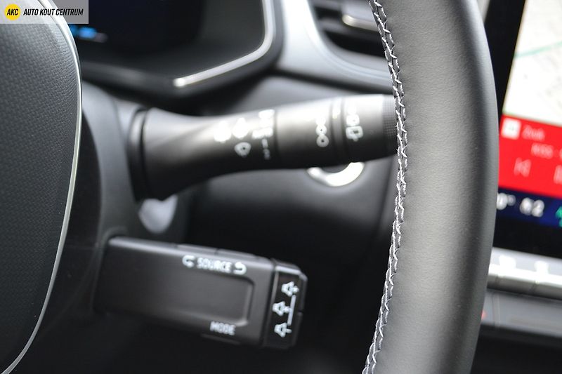Renault Symbioz techno full hybrid E-Tech 145 - fotka 45 z 55