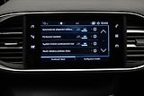 Peugeot 308 1,5 BlueHDI 96 kW Allure Záruk - náhled 19