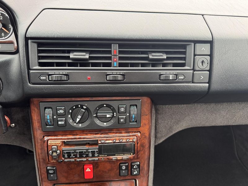 Mercedes-Benz SL (1994) SL500 - CZ - fotka 20 z 29