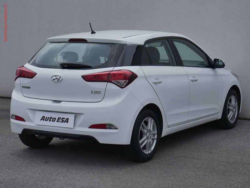 Hyundai i20 (2017) 1.3i, ČR, AC - fotka 4 z 16