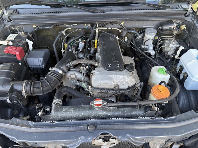 Suzuki Jimny 1,3i 4x4 TAŽNÉ - fotka 20 z 20