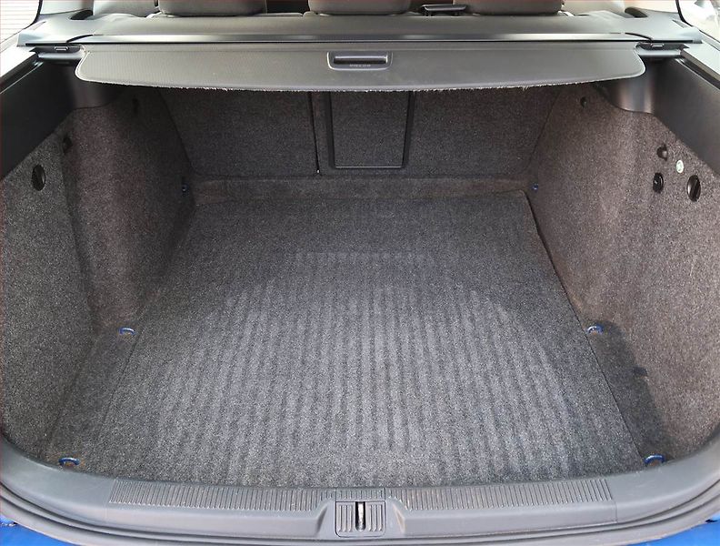 Škoda Octavia (2009) 1.6 TDI, po STK, udržované - fotka 12 z 13