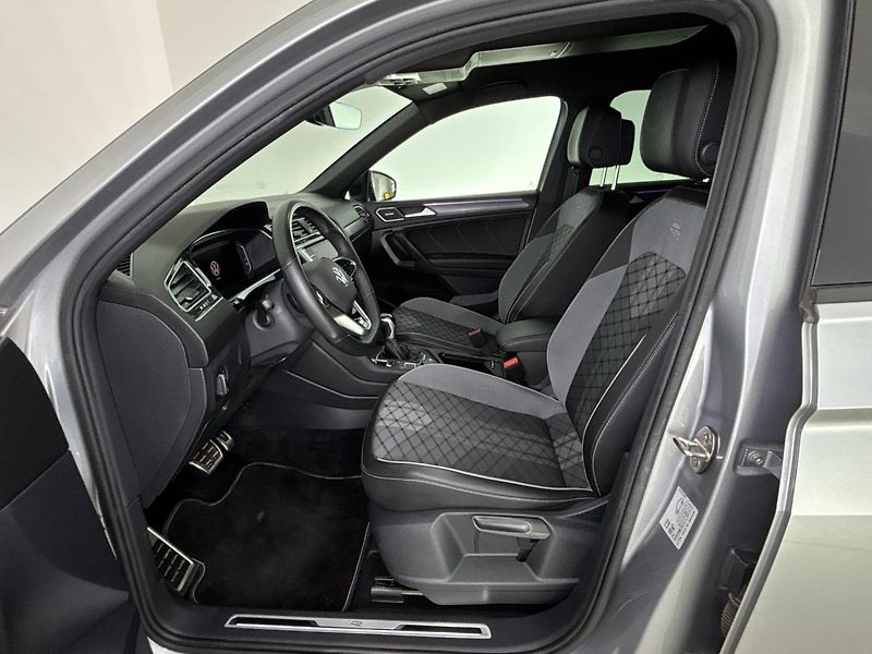 Volkswagen Tiguan R-Line 4MOT - fotka 7 z 30