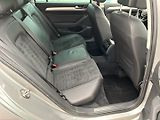 Volkswagen Passat Variant 2,0 TDI Highline - náhled 22