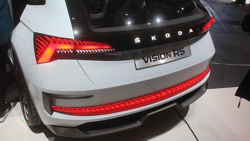 Škoda Vision RS je hatchback, který příští rok v umírněné podobě nahradí současný Rapid