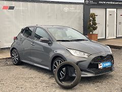 Toyota Yaris 1.5HEV 130, ČR, GR Sport, DPH - fotografie inzerátu