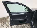 Škoda Superb (2018) COM GRT AMB plus TD 110/2.0 A7 - náhled 18