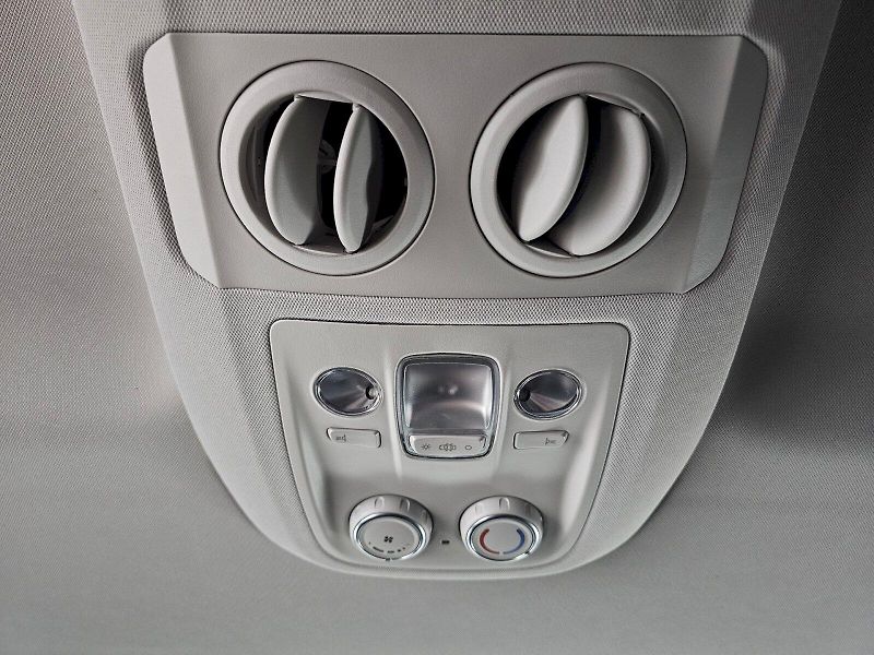 Toyota ProAce City Verso (2025) Proace Verso VIP L2 Webasto - fotka 26 z 28