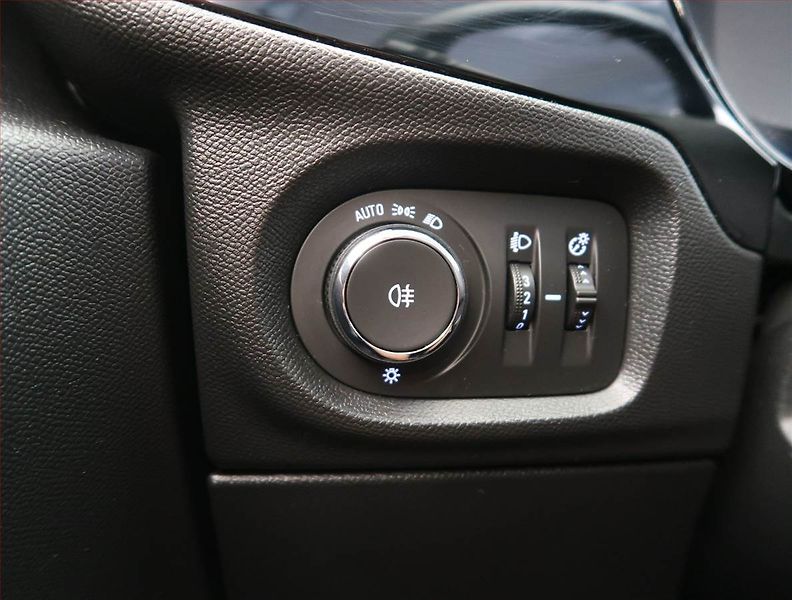 Škoda Rapid (2014) Ambition 1.2 TSI, Serv.kniha - fotka 17 z 17