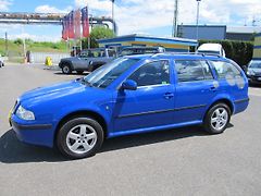 Škoda Octavia (2010) 1.6i CZ 1.maj TOP STAV - fotografie inzerátu